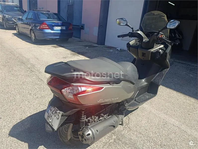 Kymco Super Dink 125 – Vista 5
