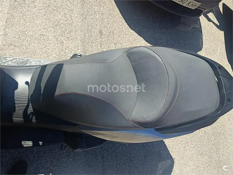 Kymco Super Dink 125 – Vista 10