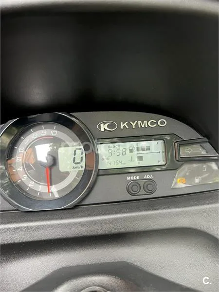 Kymco Xciting 400 – Vista 4