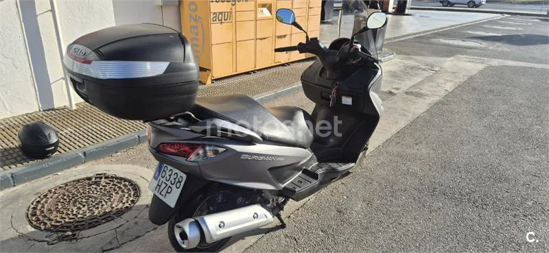 Suzuki Burgman 200 – Vista 4