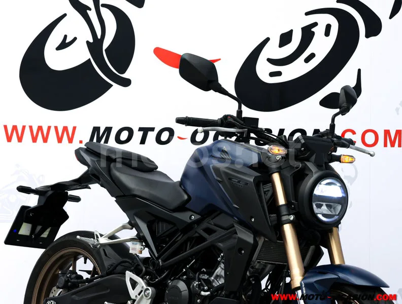 Honda CB 125 R – Vista 4