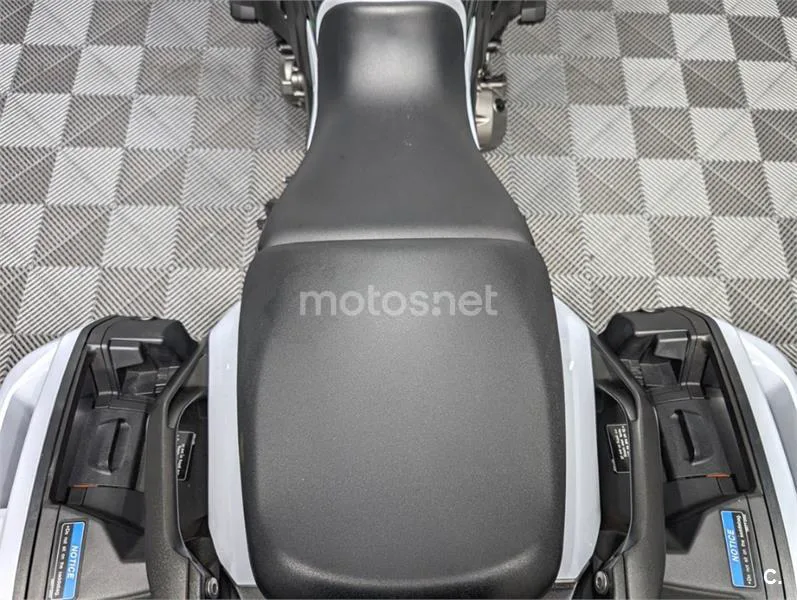 Kawasaki Versys 1000 – Vista 9