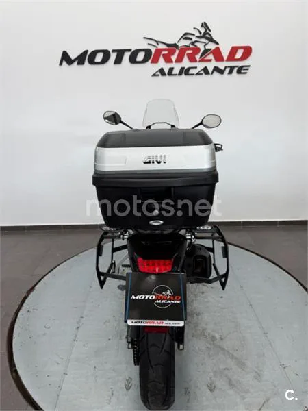 Triumph Tiger 900 – Vista 4