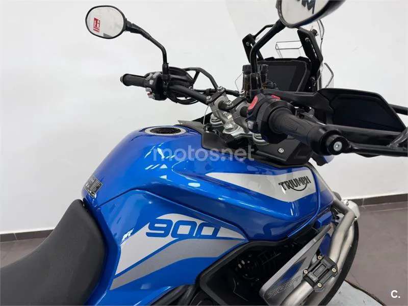 Triumph Tiger 900 – Vista 7