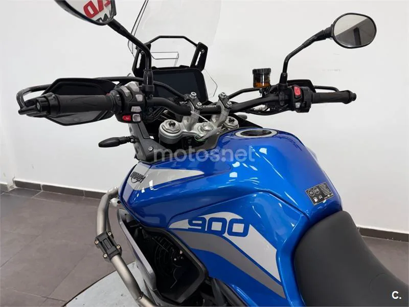 Triumph Tiger 900 – Vista 10