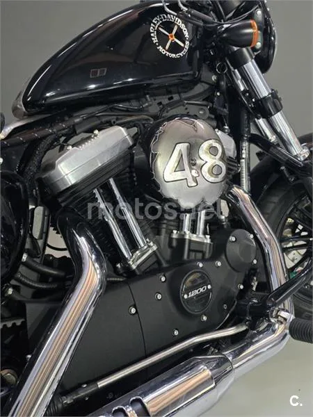 Harley-Davidson Sportster Forty-Eight – Vista 3