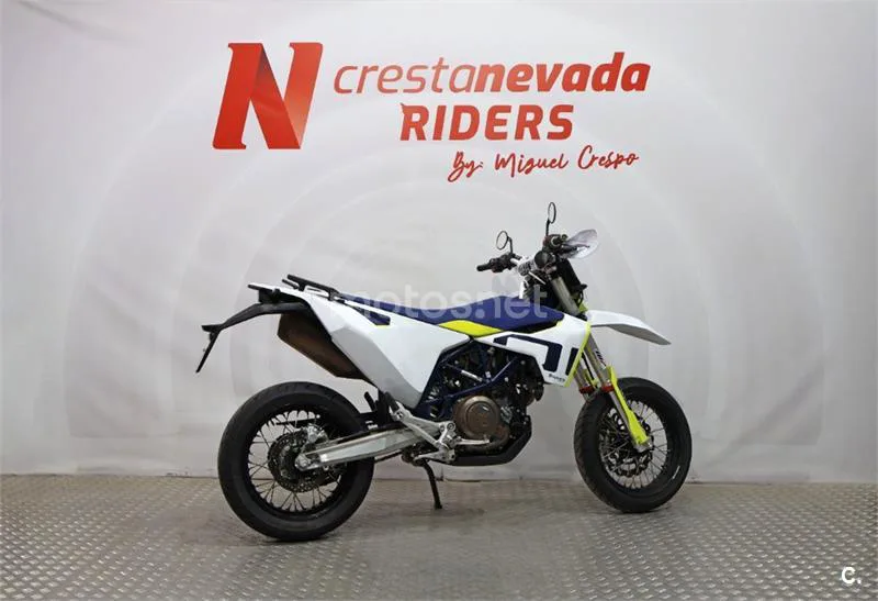 Husqvarna 701 Enduro – Vista 11
