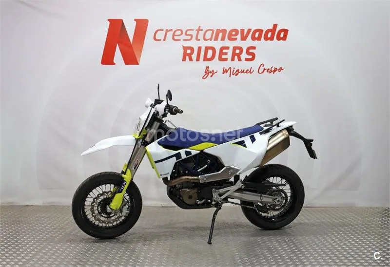 Husqvarna 701 Enduro – Vista 4