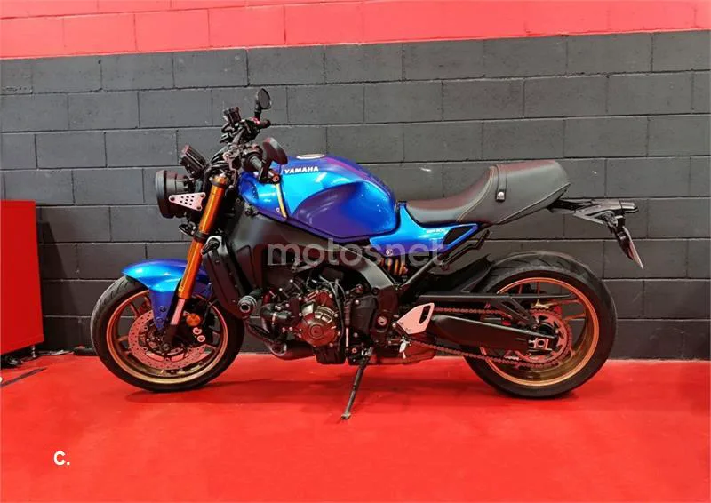 Yamaha XSR 900 – Vista 3