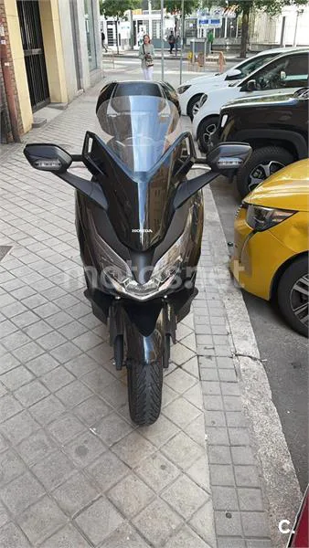 Honda Forza 125 – Vista 3