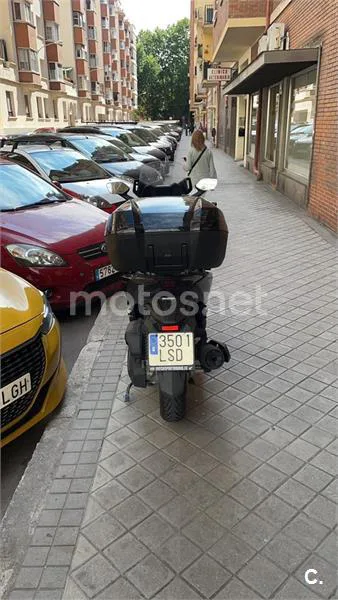 Honda Forza 125 – Vista 4