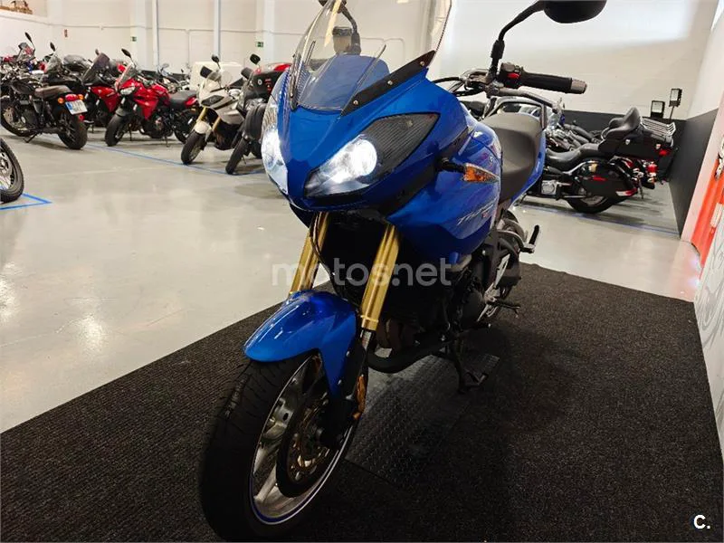 Triumph Tiger 1050 – Vista 6