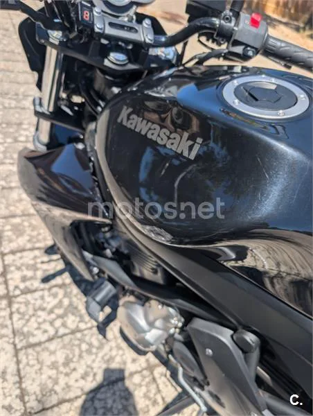 Kawasaki ER-6N – Vista 6