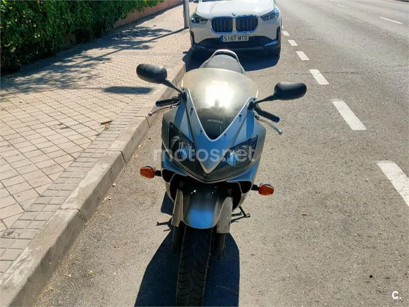 Honda CBR 600 F – Vista 4