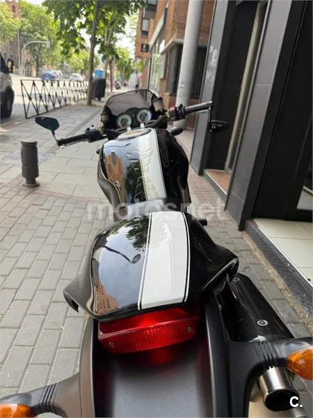 Ducati Monster S4R – Vista 13