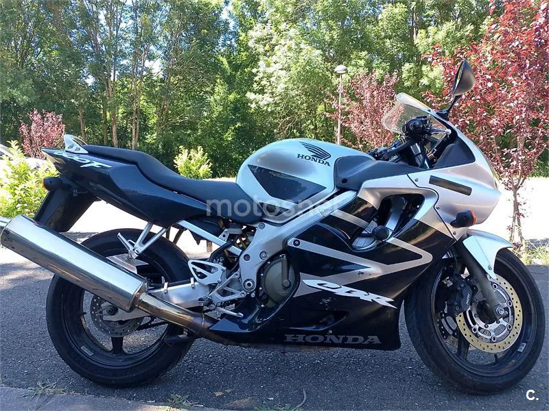 Honda CBR 600 F – Vista 7