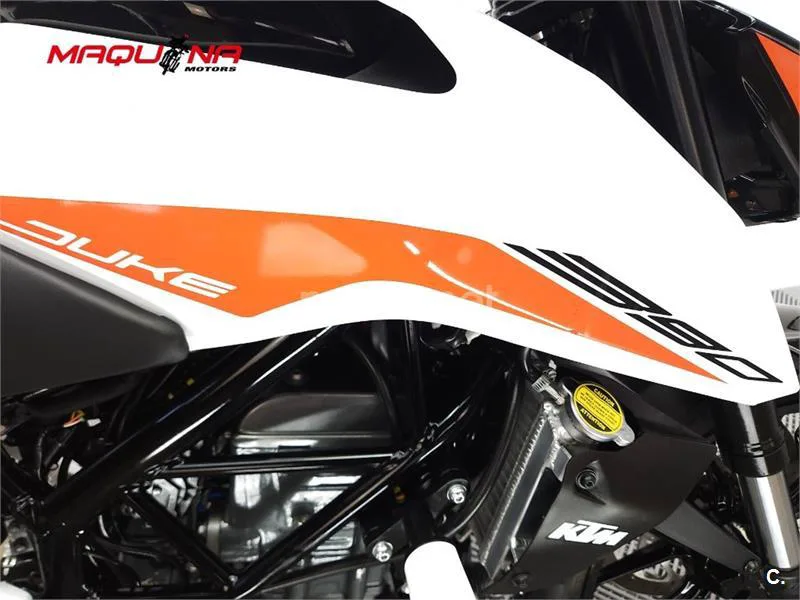 KTM 390 – Vista 12