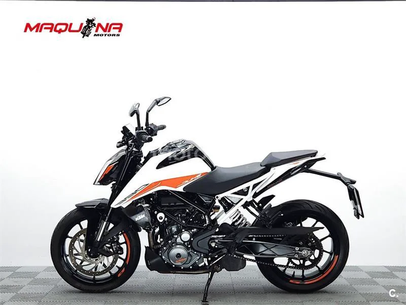 KTM 390 – Vista 15