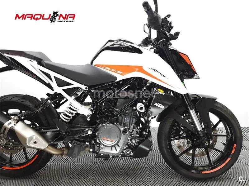 KTM 390 – Vista 6