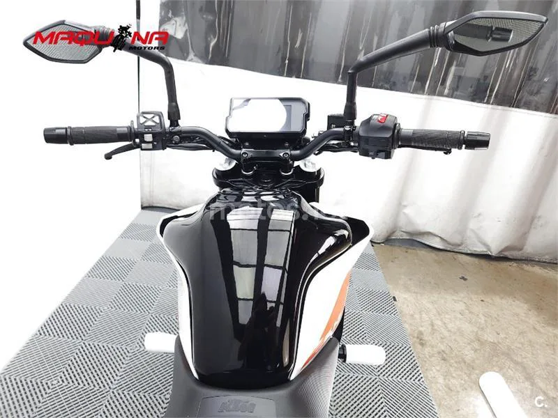 KTM 390 – Vista 7