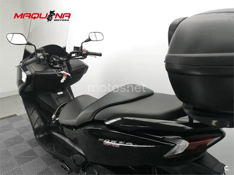 Honda Forza 300 – Vista 20
