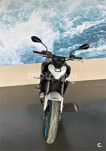 Yamaha MT-07 – Vista 3