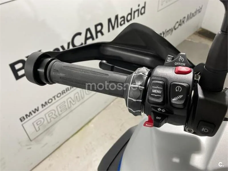 BMW F 900 GS – Vista 7