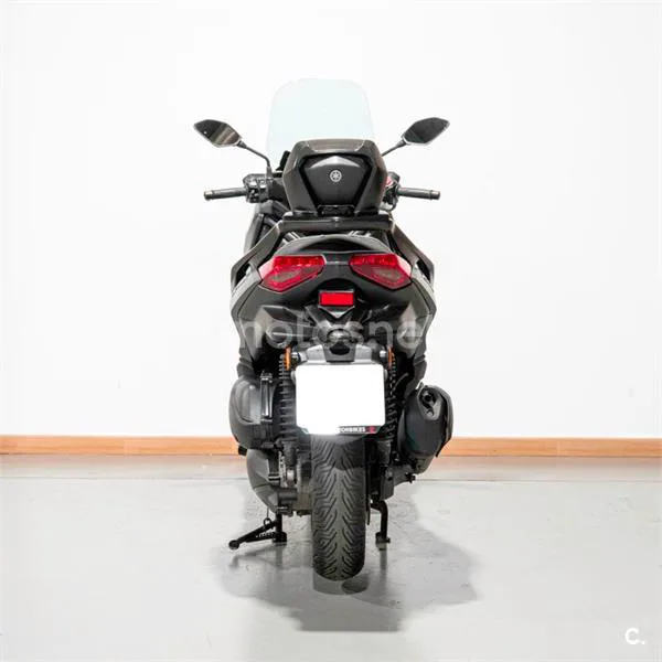 Yamaha XMAX 300 – Vista 5