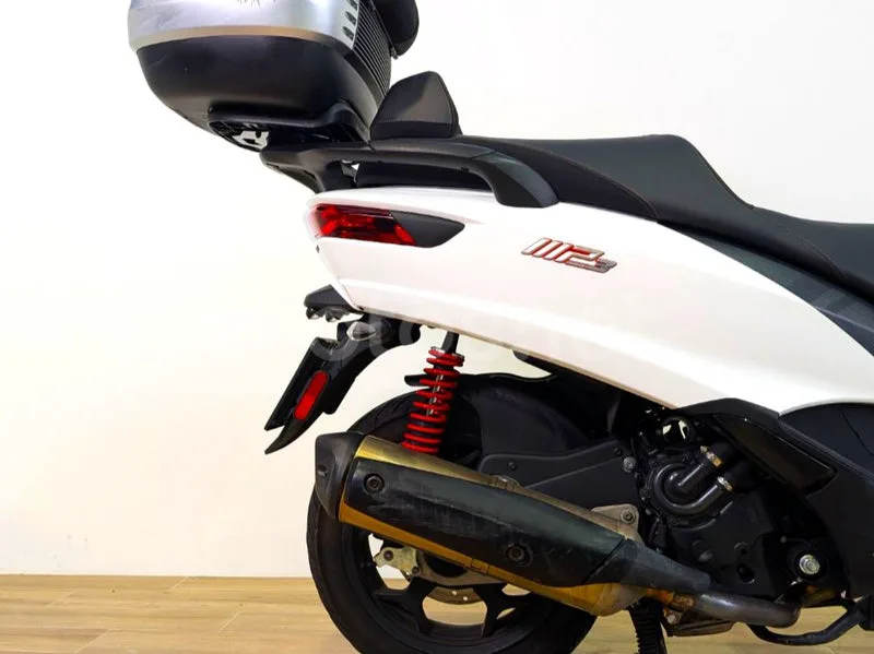 Piaggio MP3 – Vista 3