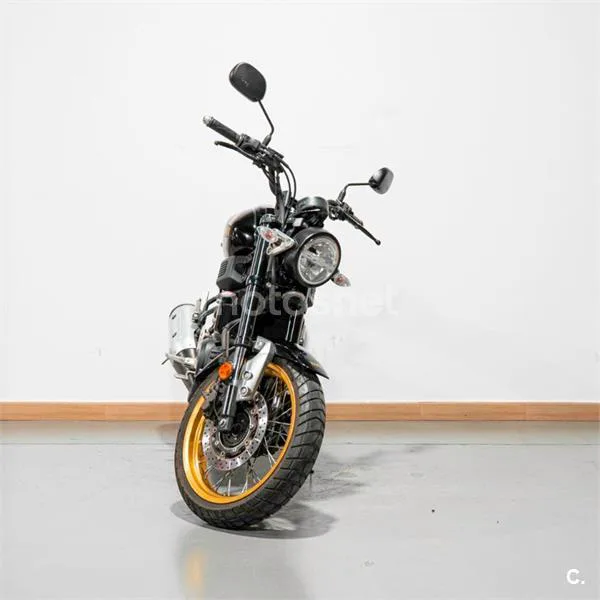 Yamaha XSR 125 – Vista 3