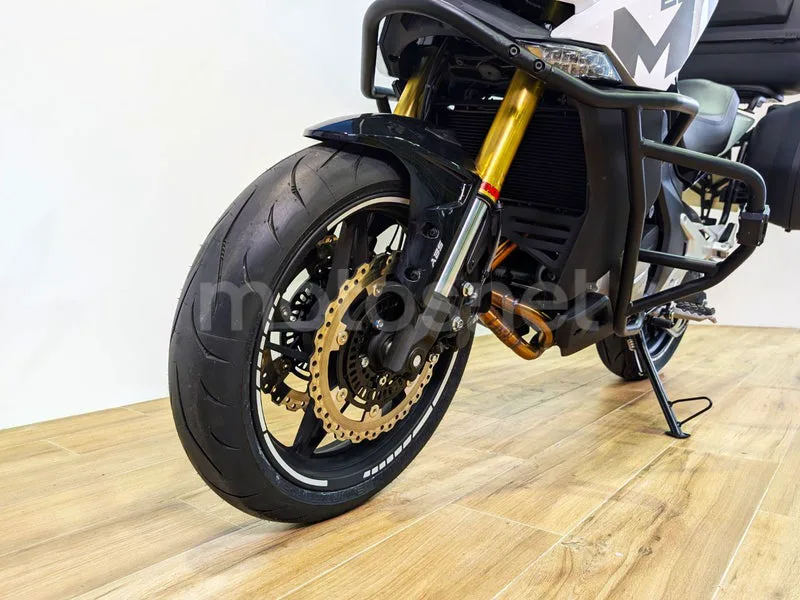 CFMOTO 650MT – Vista 6
