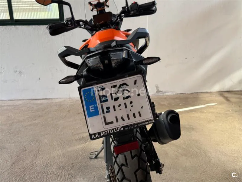 KTM 390 – Vista 11