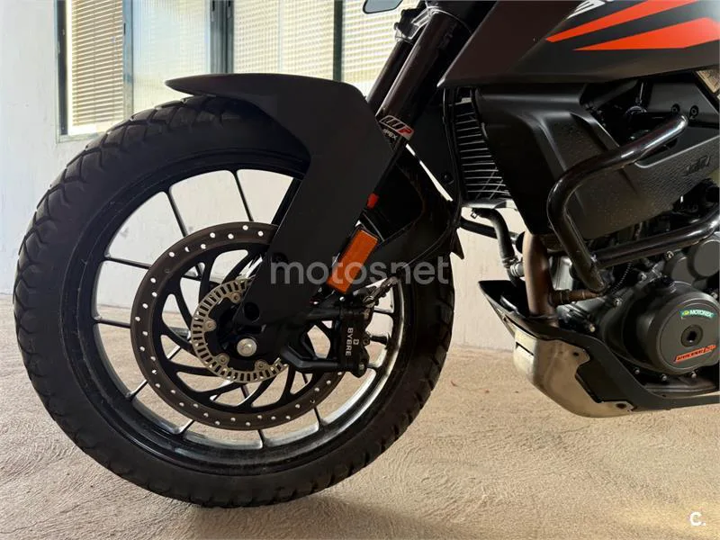 KTM 390 – Vista 12