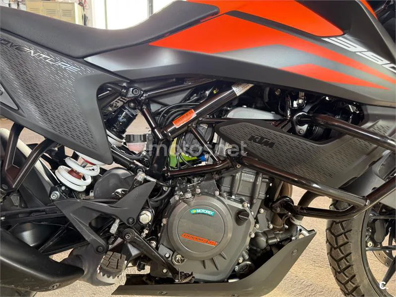 KTM 390 – Vista 13