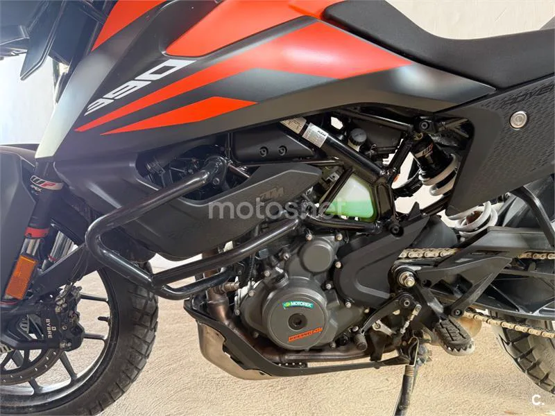 KTM 390 – Vista 14
