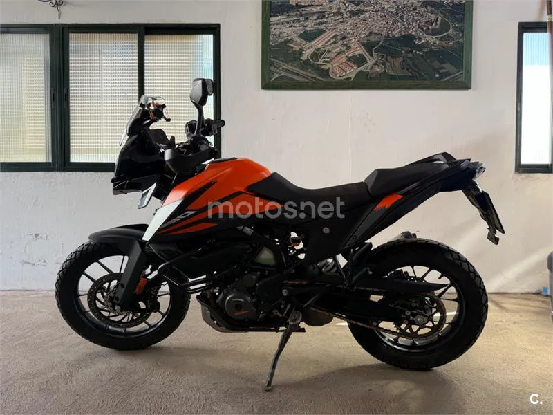 KTM 390 – Vista 4