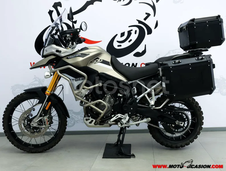 Triumph Tiger 900 – Vista 7
