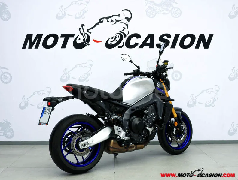 Yamaha MT-09 – Vista 3