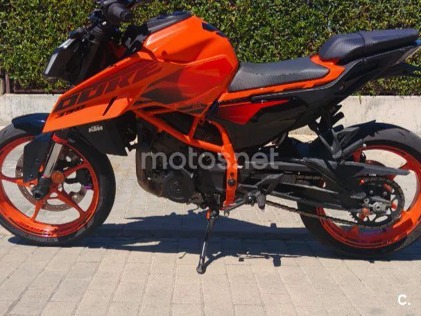 KTM 390 – Vista 3
