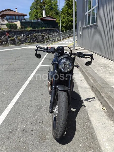 Ducati Scrambler – Vista 4