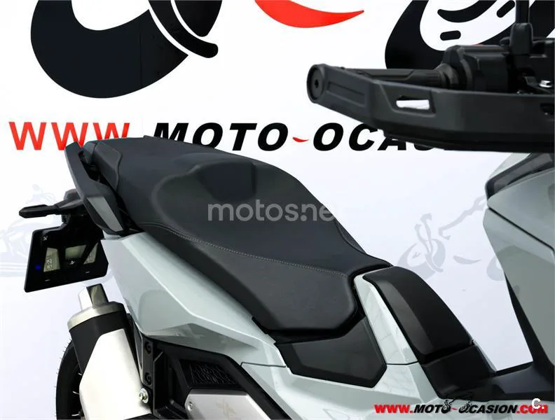 Honda X-ADV – Vista 11