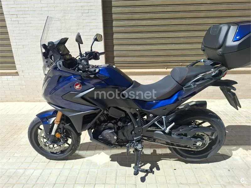 Honda NT1100 – Vista 8