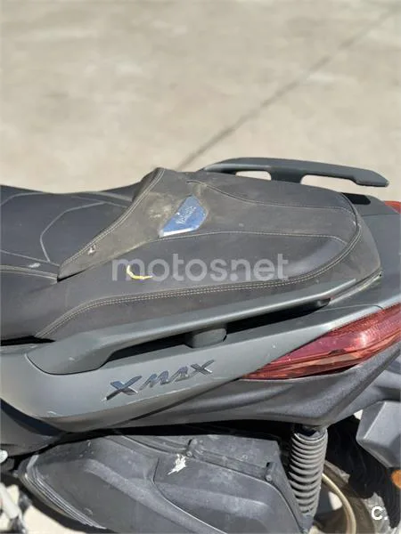 Yamaha XMAX 300 – Vista 4