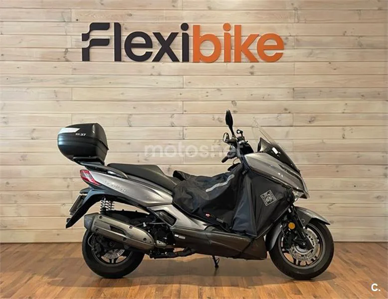 Kymco Grand Dink 125 – Vista 3