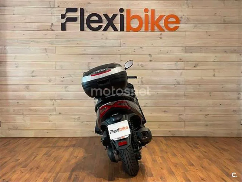 Kymco Grand Dink 125 – Vista 5