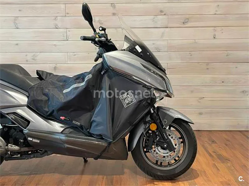 Kymco Grand Dink 125 – Vista 8