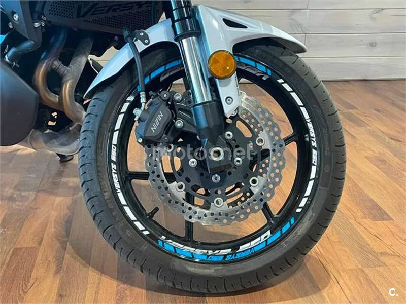 Kawasaki Versys – Vista 9