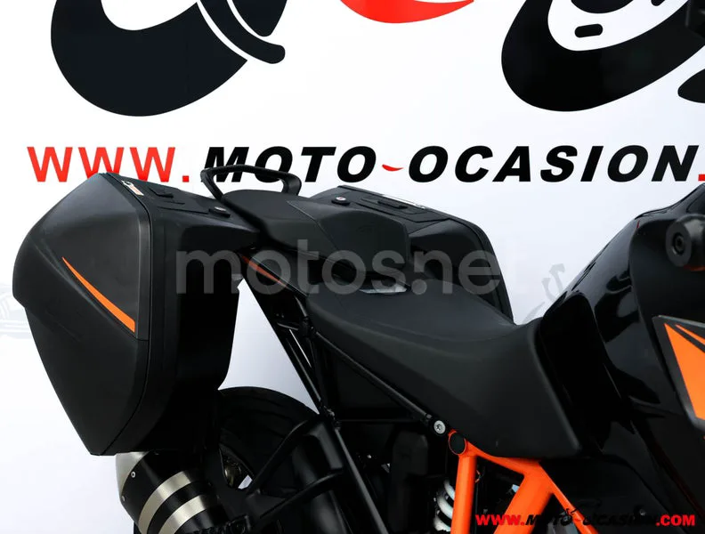 KTM 1290 Super Duke GT – Vista 11
