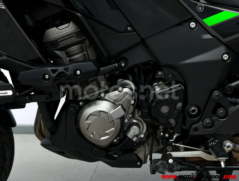Kawasaki Versys 1000 – Vista 10