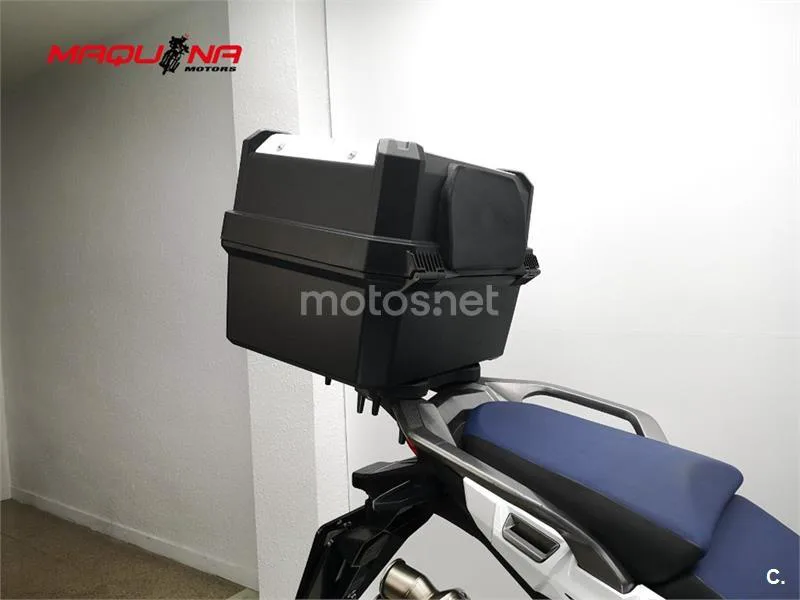 Honda CRF 1000L Africa Twin – Vista 15